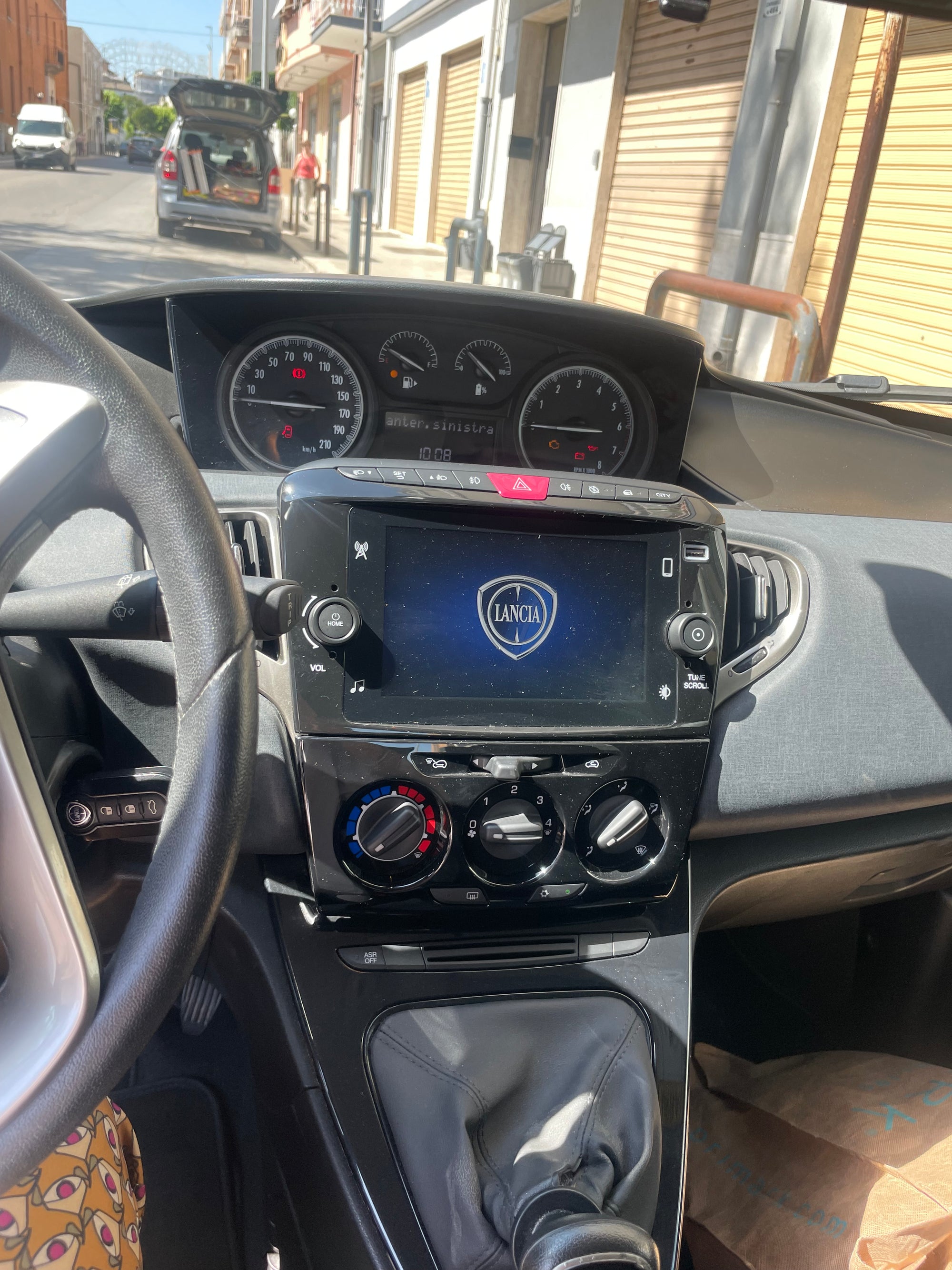 Lancia Ypsilon 1,0 70 cv Gold