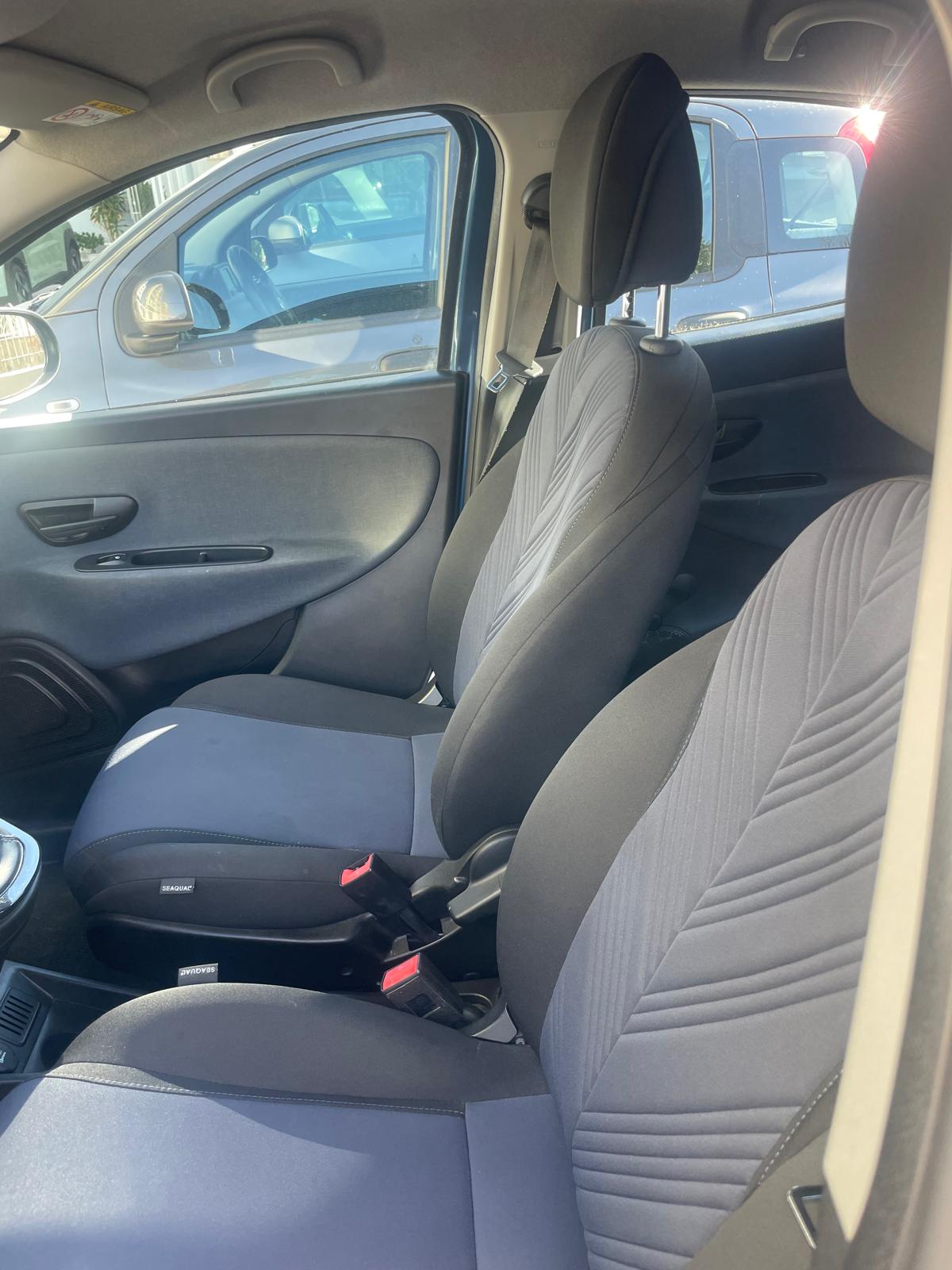 Lancia Ypsilon 1,0 Hybrid GOLD