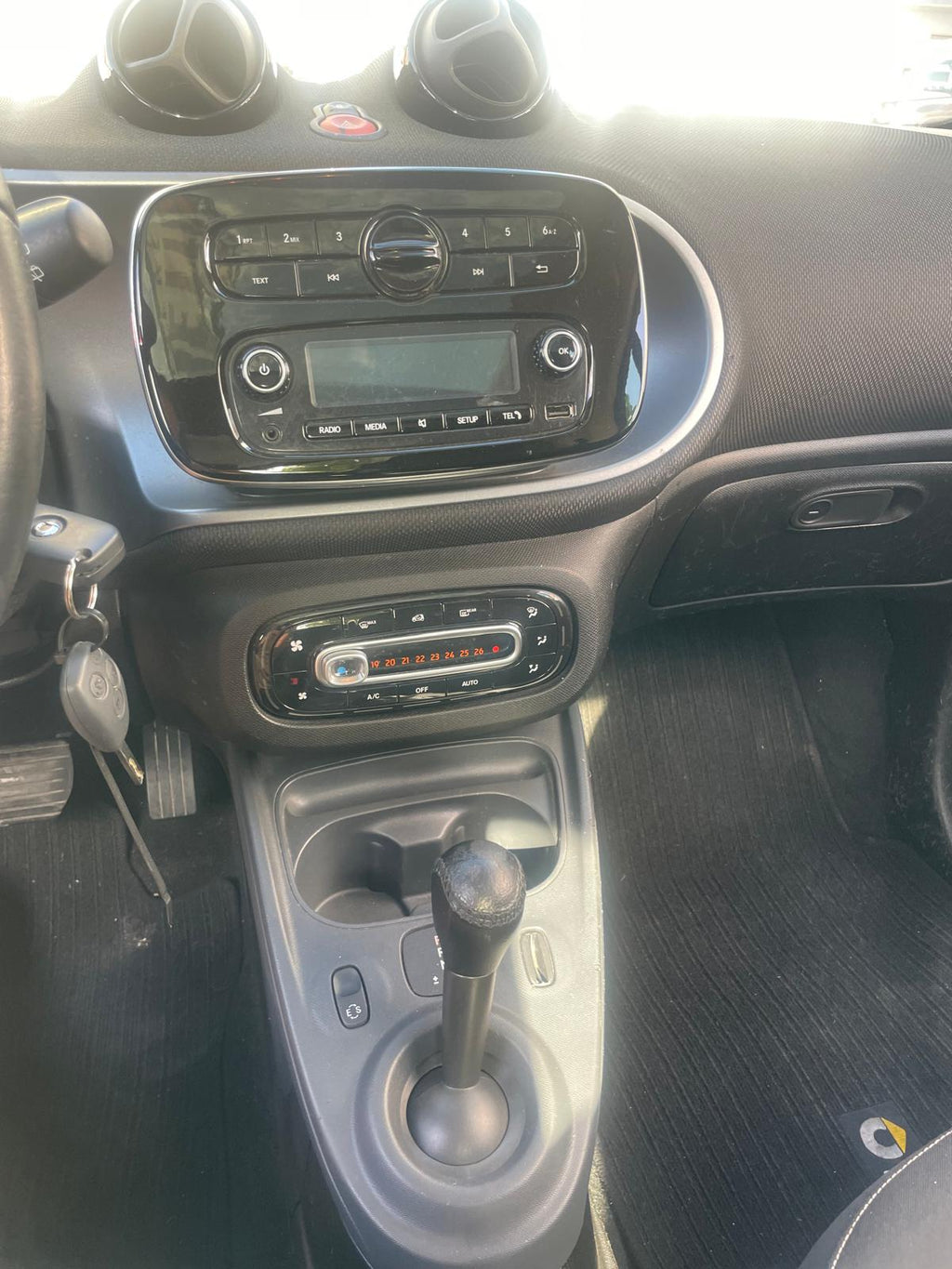 Smart Fortwo 70 
1,0 Twinamic Passion Automatica