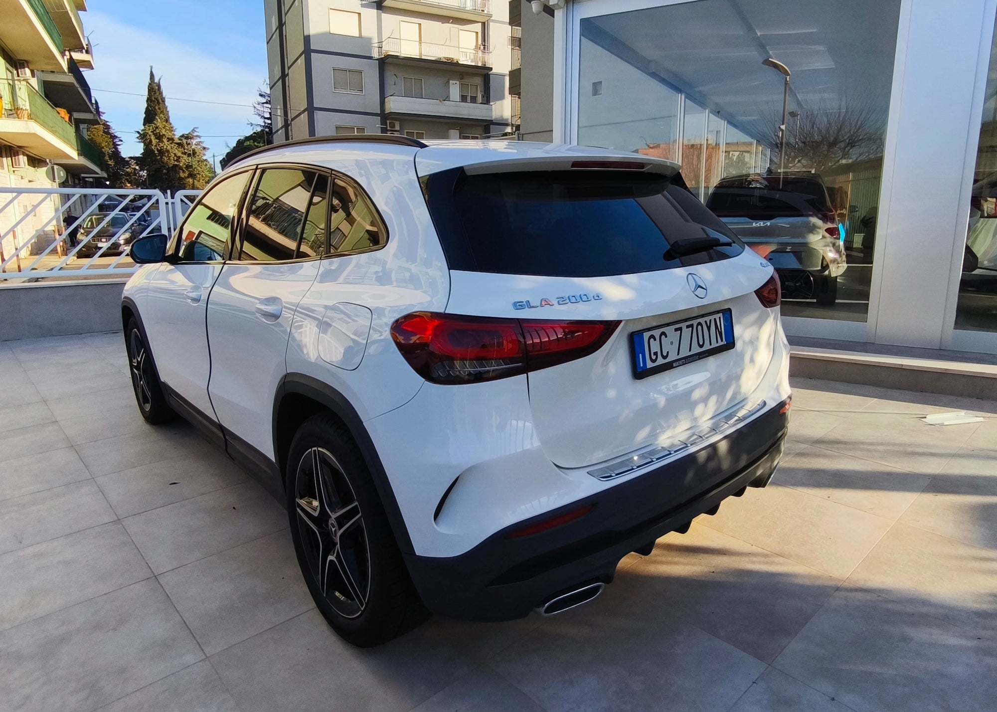 MERCEDES GLA 200d 4matic