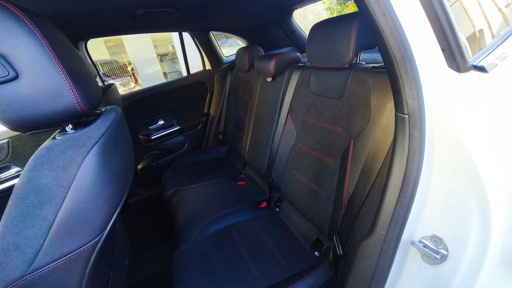 MERCEDES GLA 200d 4matic