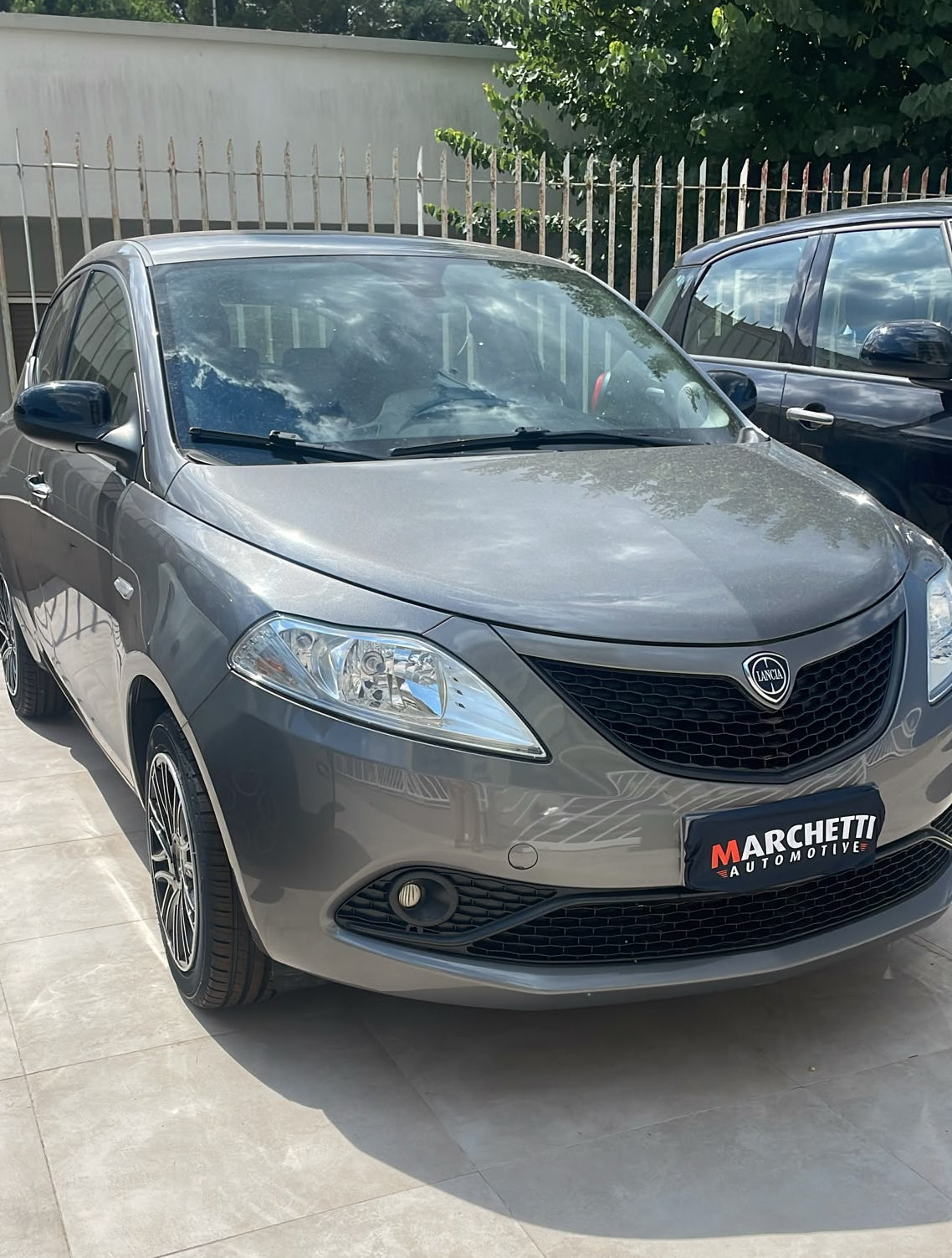 Lancia Ypsilon 1,0 Hybrid 70 cv s&s GOLD